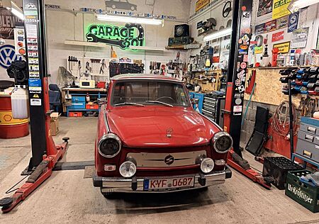 Trabant 601 /Vollrestauriert/Mercedes Farbe/Leder