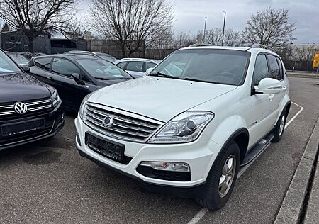 SsangYong Rexton W Executive 4WD,Autom.AHK,7Sitzer,
