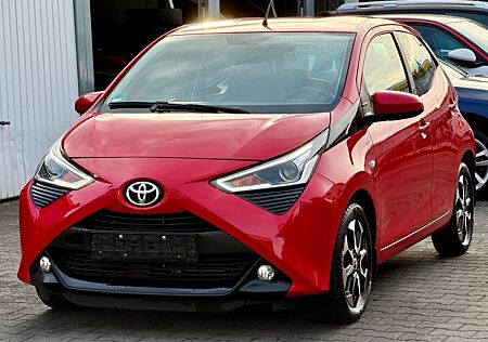 Toyota Aygo (X) -play Team D Rückfahr.Kam Autom.