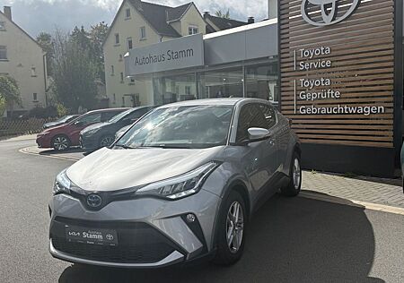 Toyota C-HR Hybrid Flow APPLE CARPLAY KAMERA