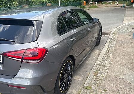 Mercedes-Benz A 180 d DCT - Edition 1