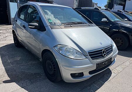 Mercedes-Benz A 170 CLASSIC Klima Pano AHK Euro 4