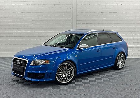 Audi RS4 RS 4 Avant 4.2 FSI quattro | Schalensitze