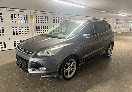 Ford Kuga 1,5 EcoBoost 2x4 110kW Individual Indiv...