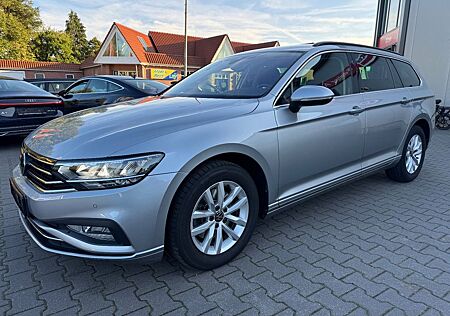 VW Passat Variant Volkswagen 2,0 TDI DSG AHK VCOCKPIT LANE 1HD