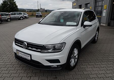 VW Tiguan Volkswagen Sound/DSG/AHK/Navi/ACC/Top Ausstattung