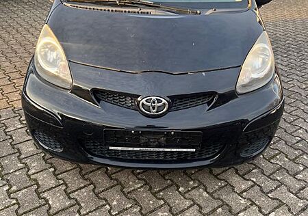 Toyota Aygo (X) Aygo (X) 1,0 -