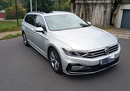 VW Passat Variant Volkswagen 2.0 TDI SCR DSG Business Vari...