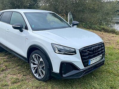 Audi Q2 40 TFSI S tronic quattro S line S line