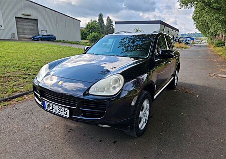 Porsche Cayenne 3.2 TÜV 07/2027 AHK Leder