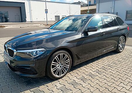 BMW 530d xDrive 19" HUD RFK Alarm Totw.