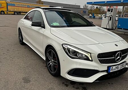 Mercedes-Benz CLA 200 AMG Line