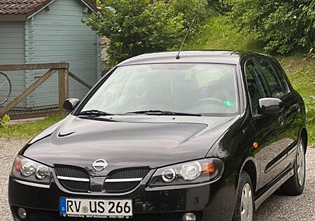 Nissan Almera 1.5 Visa Plus| Erst 51.800 km!