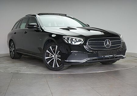 Mercedes-Benz E 300 e T 9G-Tronic Navi/Temp/Kamera/Pano/