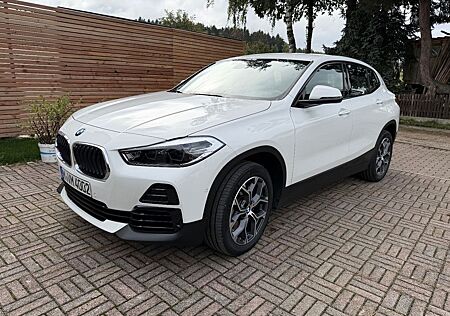 BMW X2 xDrive20d Automatik AHK Rückfahrkam PDC M LR
