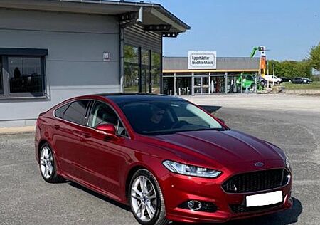 Ford Mondeo 2,0 TDCi 132kW Titanium PowerShift Ti...