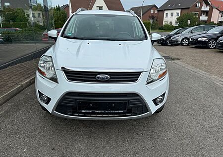 Ford Kuga Champions Edition