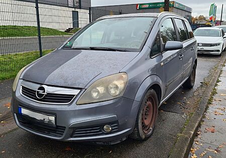 Opel Zafira 1.8 - gebraucht, LPG, AHK, ATM, 7 Sitzer.