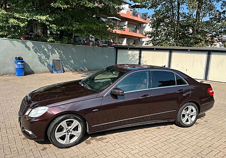 Mercedes-Benz E 350 Mercedes E-Klasse 3.0 TÜV bis Juni '25