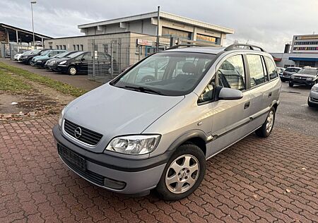 Opel Zafira 1.8 16V Elegance