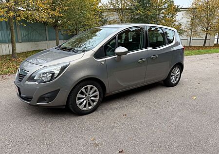 Opel Meriva B Innovation 1.4 NAVI! SHZ! TEMPO!KLIMA!