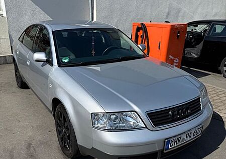 Audi A6 2.4 multitronic -