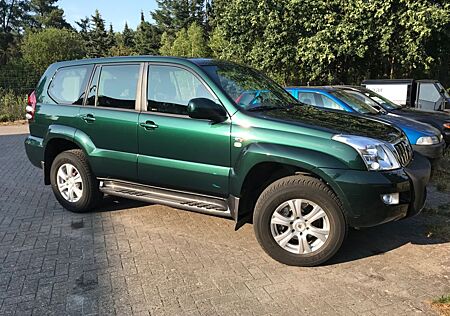 Toyota Land Cruiser 3.0 D-4D -