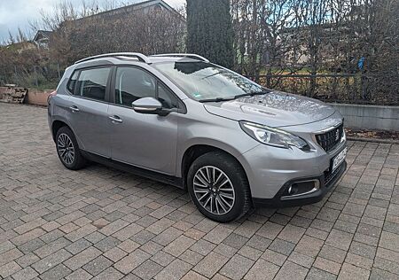 Peugeot 2008 Allure PureTech 110 EAT6 Allure