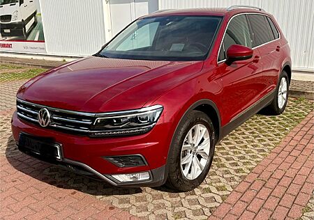 VW Tiguan Volkswagen 2.0 TDI SCR 176kW DSG 4MOTION Highlin...