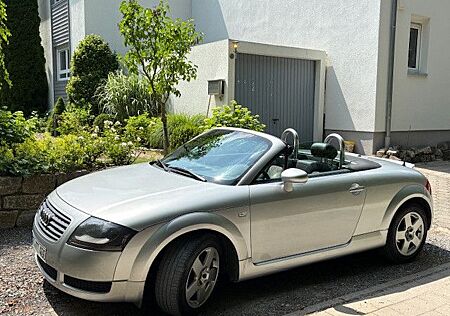 Audi TT Roadster 1.8T 132 kW -