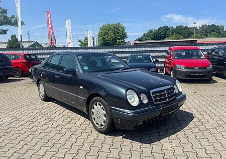 Mercedes-Benz E 280 ELEGANCE Automatik + Leder + Tüv 06.2026