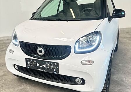 Smart ForTwo cabrio Basis 66 kW