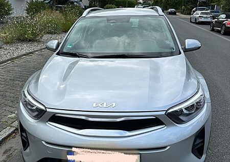 Kia Stonic 1.2i Vision STD