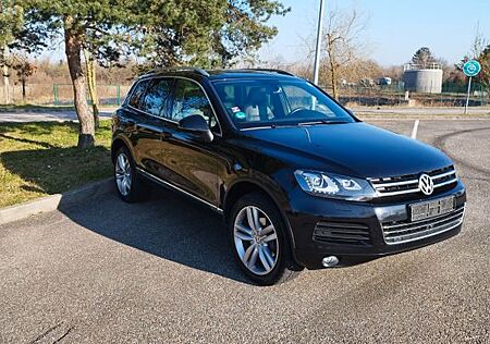 VW Touareg Volkswagen 3.0 V6 TDI 150kW Tiptr Edition X BMT...