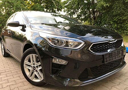 Kia Cee'd +Ceed+Automatik+Navi+SHZ+PDC+CAM