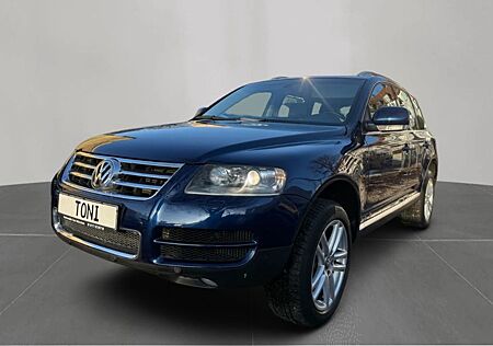 VW Touareg Volkswagen V10 TDI Individual