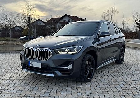 BMW X1 xDrive20i xLine Steptronic top gepflegt 8Fach