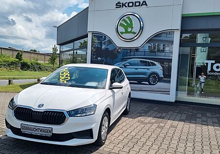 Skoda Fabia 1.0 Active, LED, SmartLink, PDC