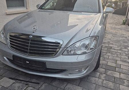 Mercedes-Benz S 350 -