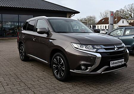 Mitsubishi Outlander Plug-in Hybrid Top Leder