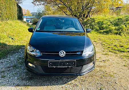 VW Polo Volkswagen V BlueGT