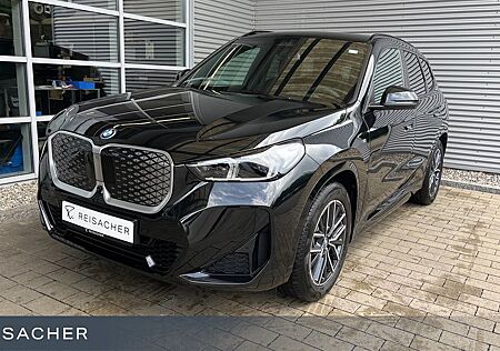BMW iX1 A XDRIVE30 M-Sport,AHK,el.Sitz+Mem,DA+,Autom
