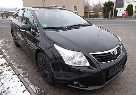Toyota Avensis Sol, Klimaautomatik, PDC, AHK, HU-AU NEU