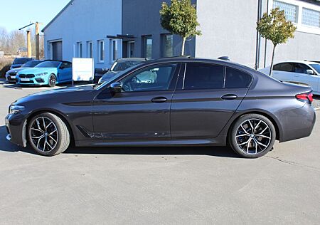 BMW M550i xDrive Limo. M+HUD+Standh.+H&K+Komfortsitz