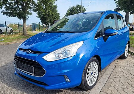 Ford B-Max Titanium