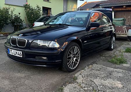 BMW 320i TÜV 06/26