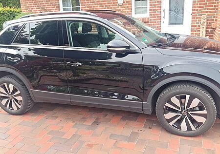 VW T-Roc Volkswagen 1.5 TSI OPF DSG