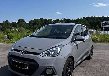 Hyundai i10 1.2 FIFA World Cup Edition FIFA World Cu...