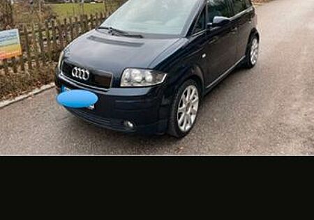 Audi A2 1.6 FSI -