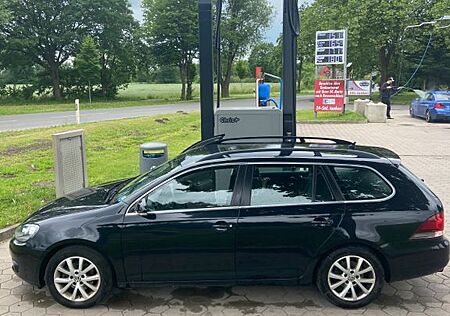 VW Golf Volkswagen 1.2 TSI Trendline Variant 6-Gang